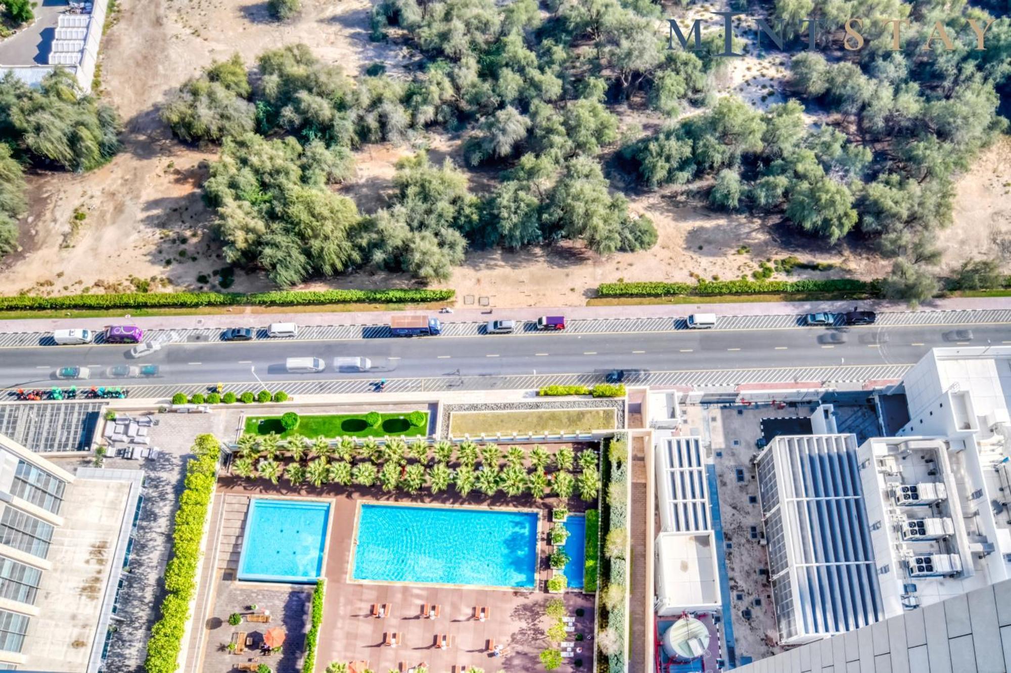 Burj Daman, Difc - Mint Apartment